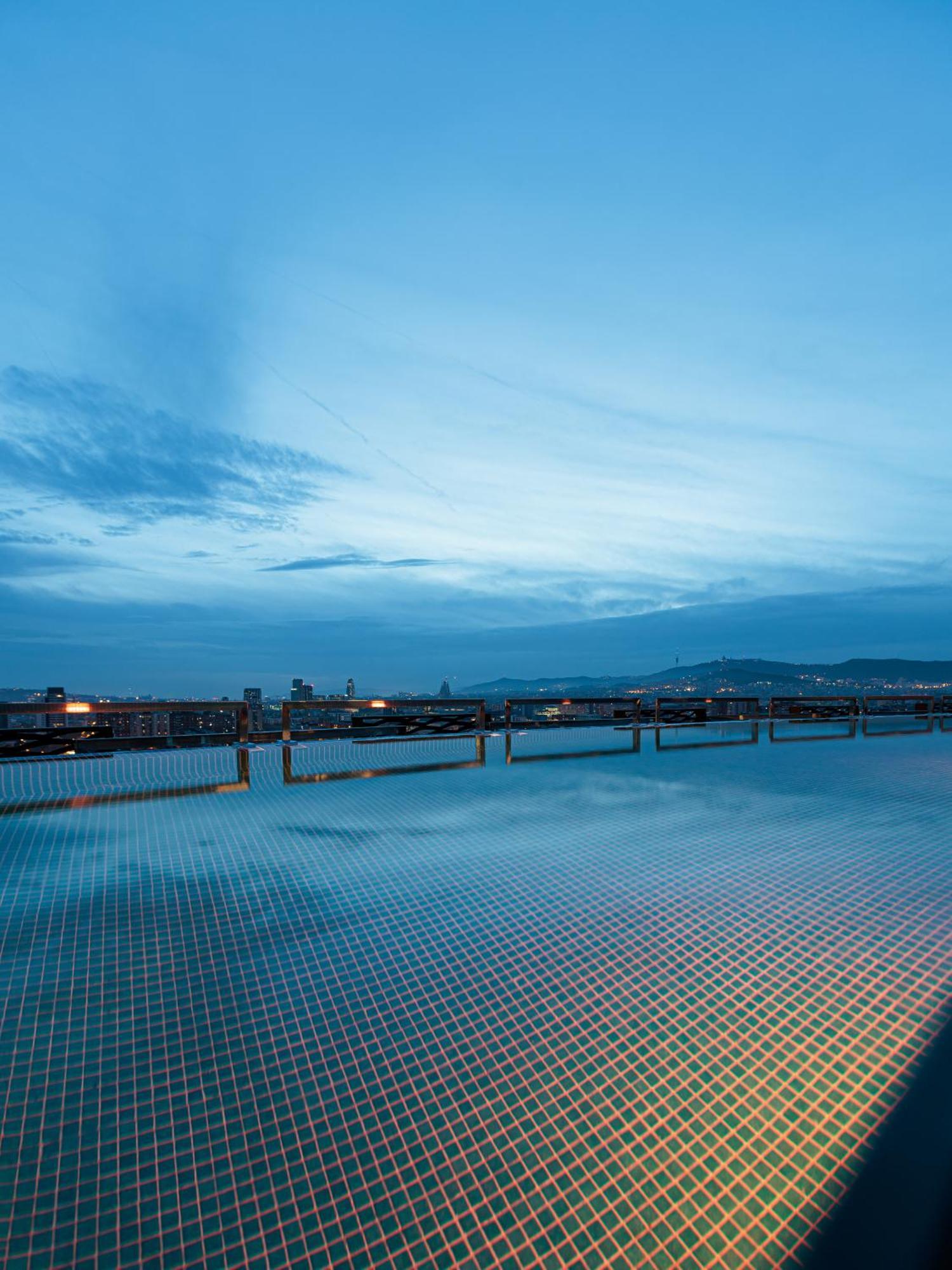 Hotel Tembo Barcelona Sant Adria de Besos Exterior foto