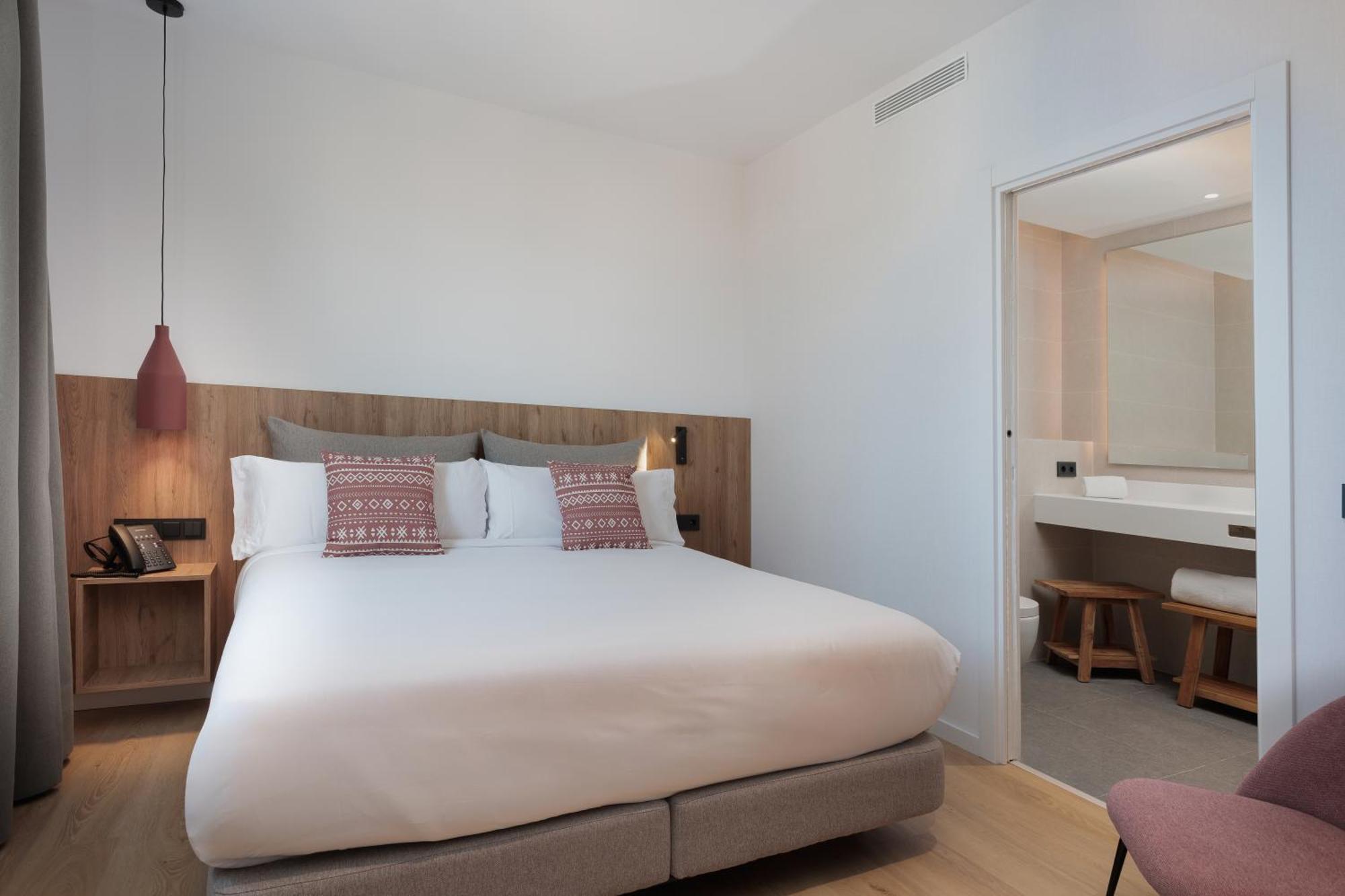 Hotel Tembo Barcelona Sant Adria de Besos Exterior foto